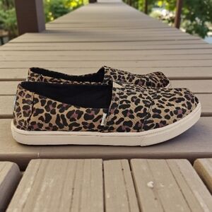 TOMS Slip-On Animal Print Sneakers